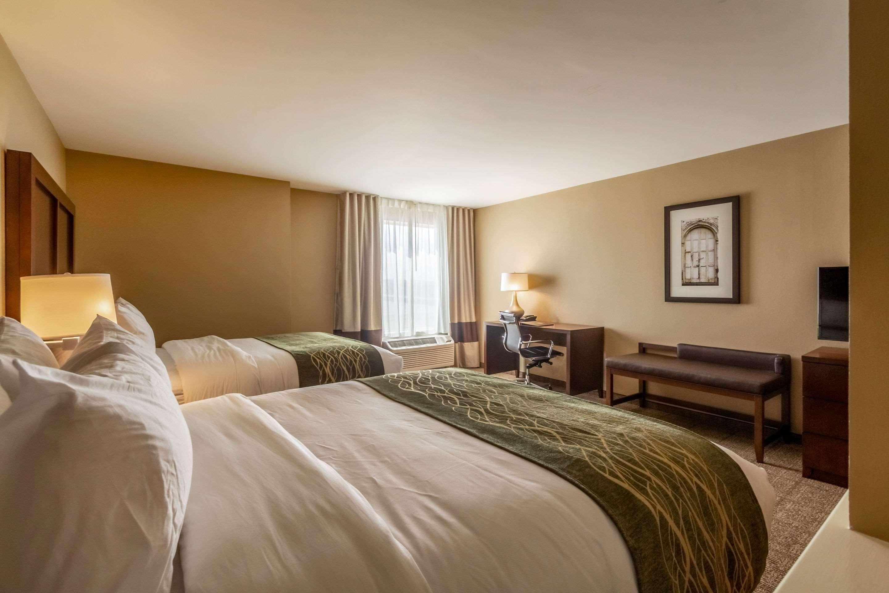 Comfort Inn & Suites - Harrisburg Airport - Hershey South Middletown  Esterno foto