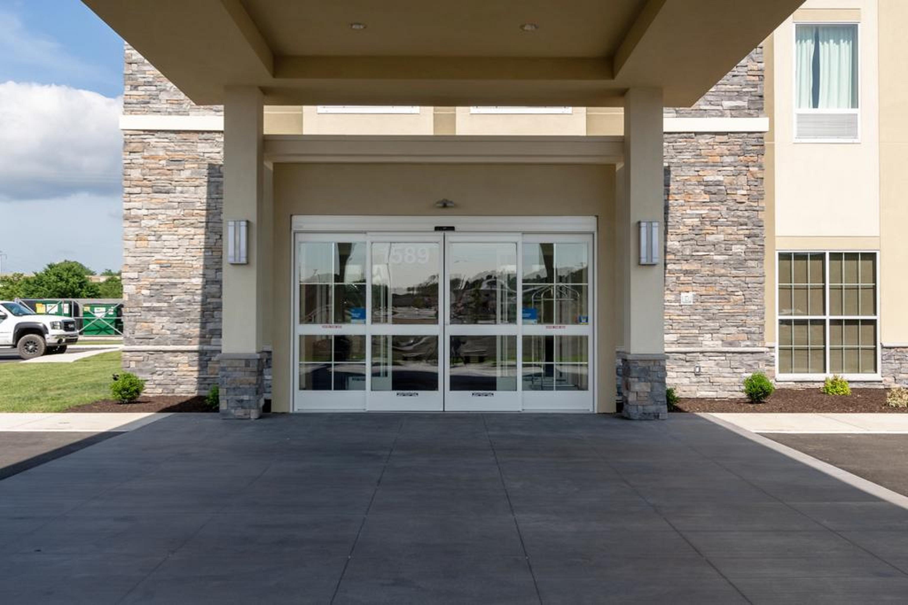Comfort Inn & Suites - Harrisburg Airport - Hershey South Middletown  Esterno foto