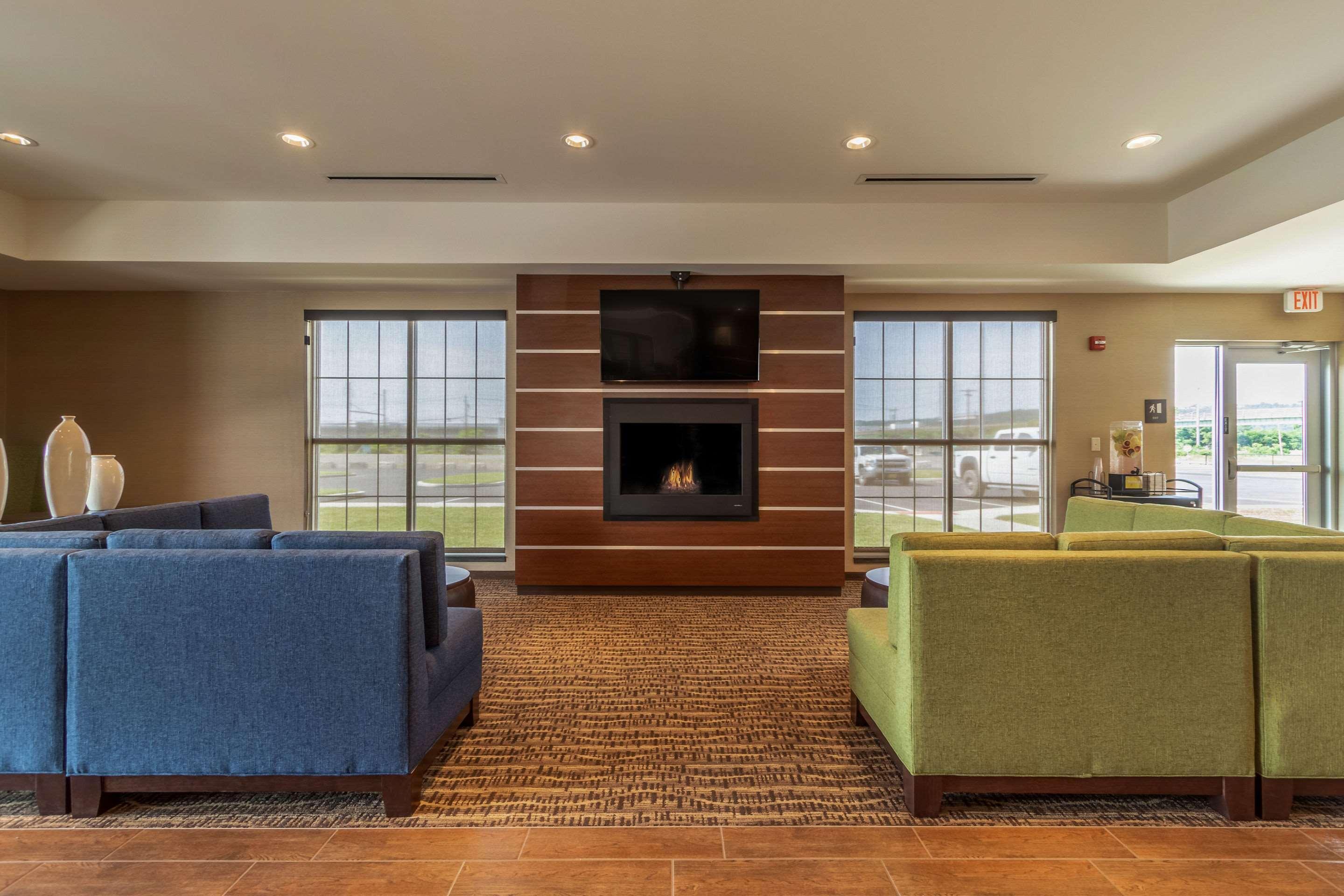 Comfort Inn & Suites - Harrisburg Airport - Hershey South Middletown  Esterno foto