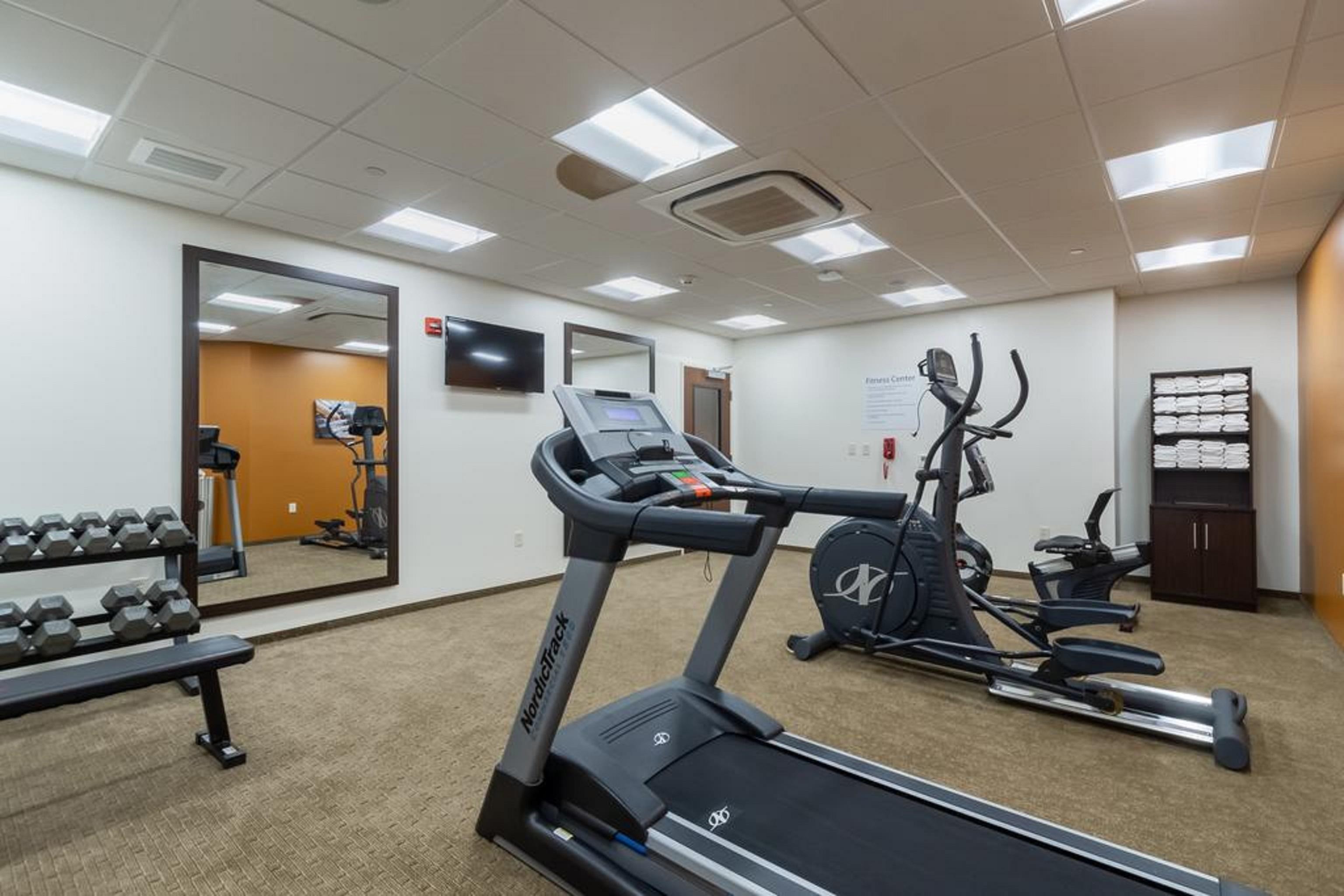 Comfort Inn & Suites - Harrisburg Airport - Hershey South Middletown  Esterno foto