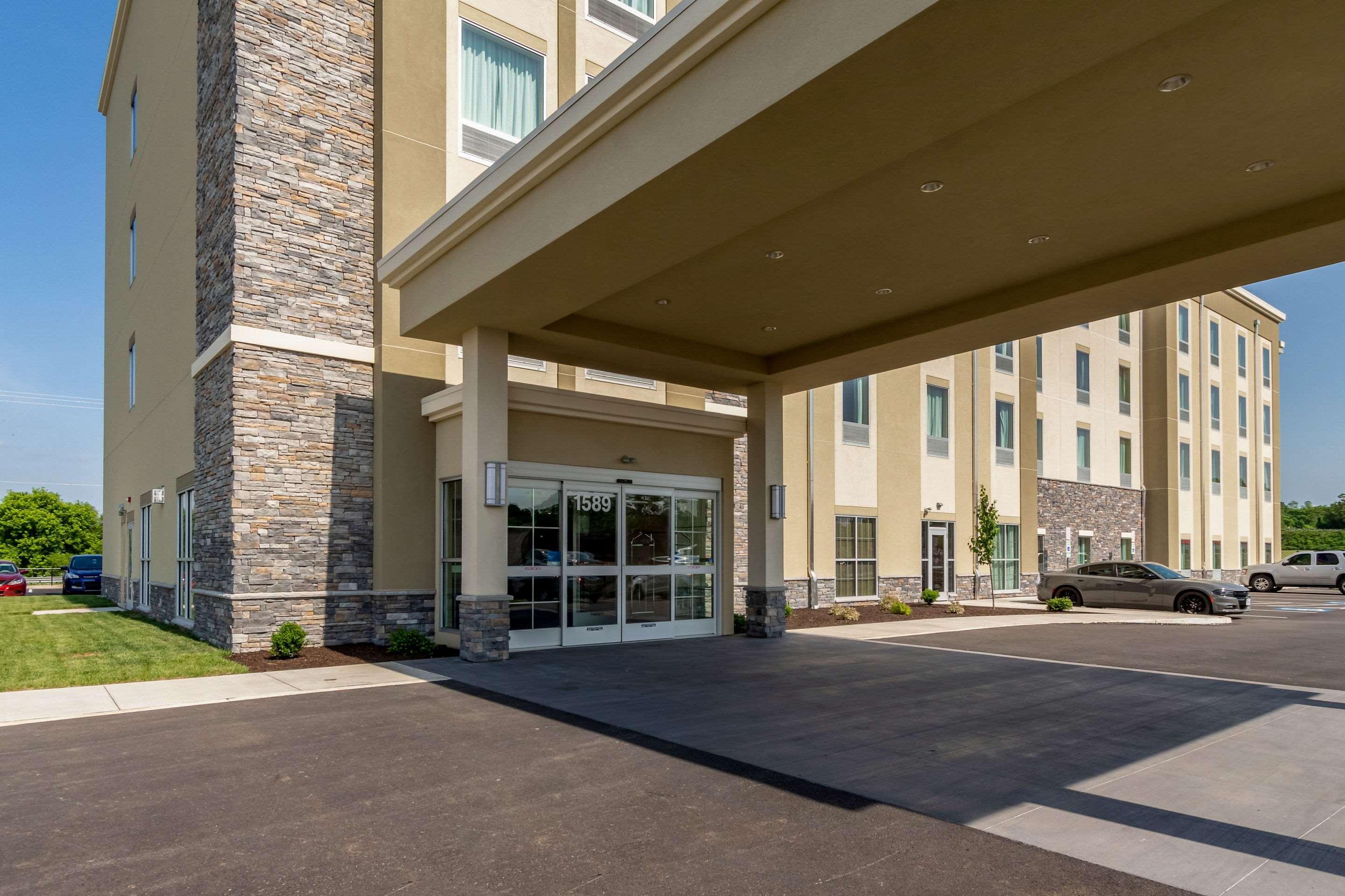 Comfort Inn & Suites - Harrisburg Airport - Hershey South Middletown  Esterno foto